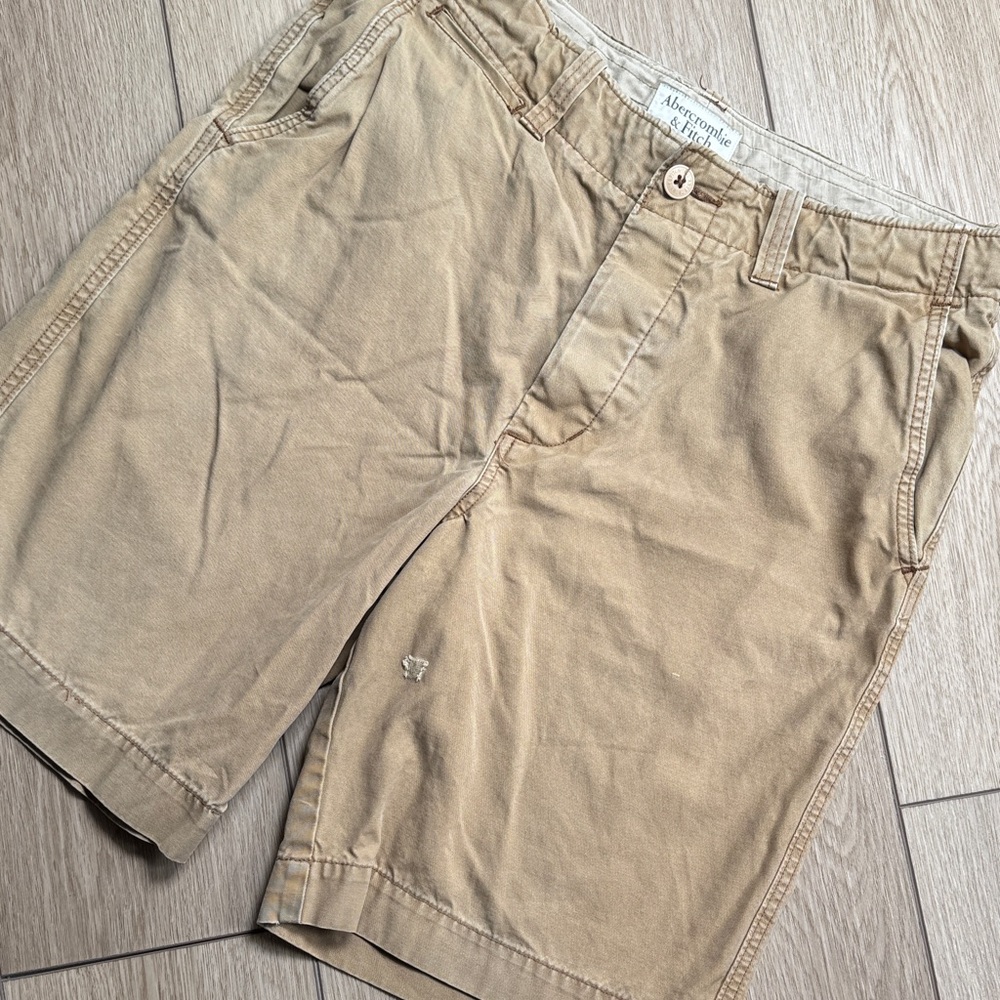 Abercrombie & Fitch Y2K Shorts Men’s size 32 Logo Preppy Trendy